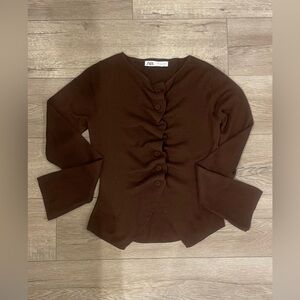 Zara Chocolate Knit Sweater
New with no tags
